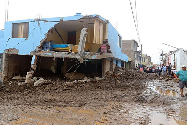 Lluvias han dejado 39 muertos tras inundaciones en Perú