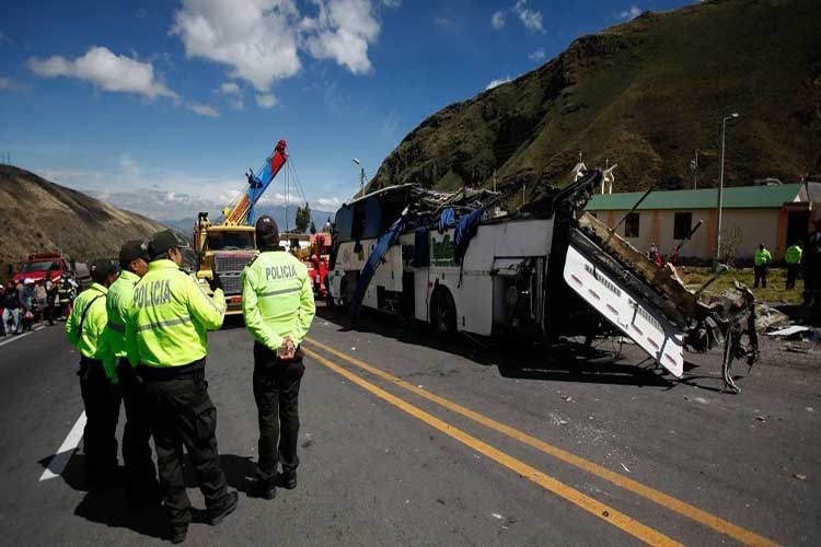 Repatrían cadáver de venezolano fallecido en accidente de narcobús en Ecuador