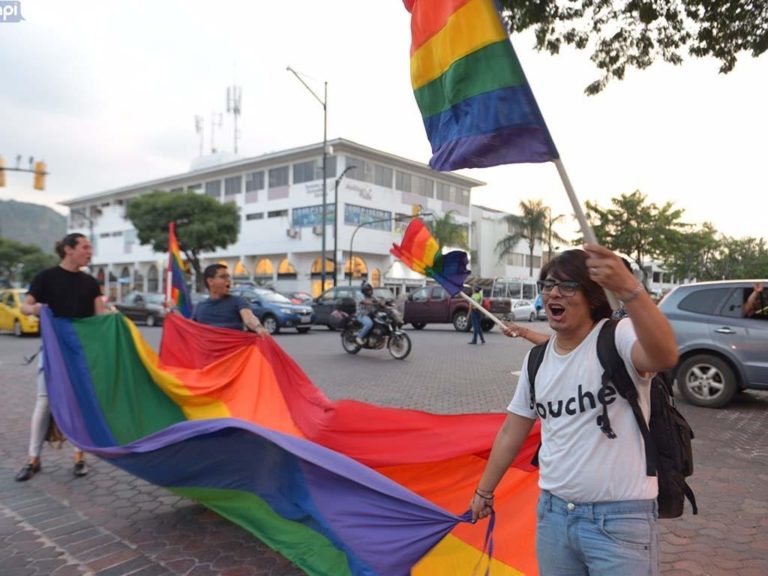 Ya es oficialmente permitido el matrimonio gay en Ecuador