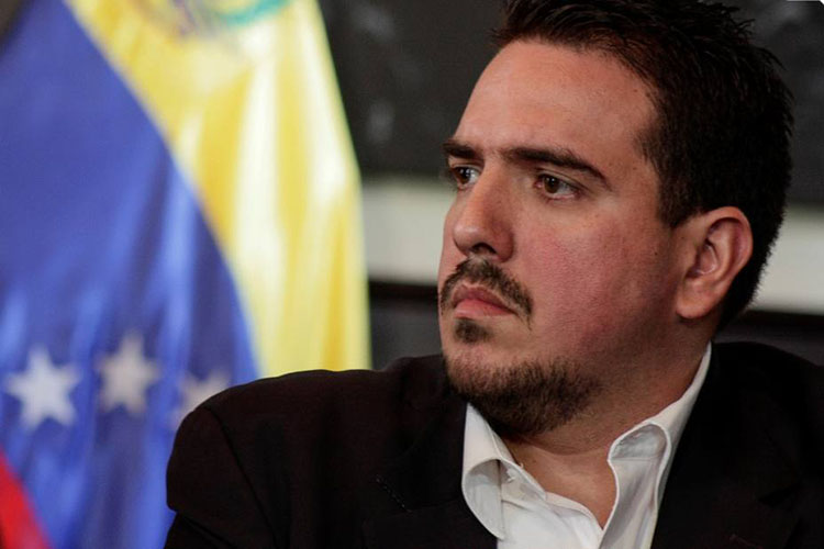 Stalin González: “Este nombramiento del CNE es un primer paso hacia el rescate de la democracia”