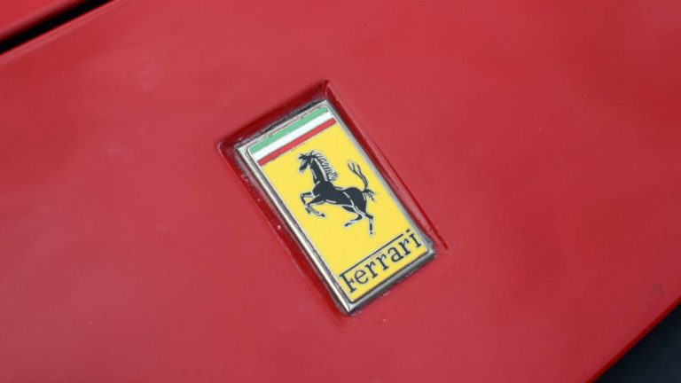 Ferrari creará una línea de ropa con Giorgio Armani