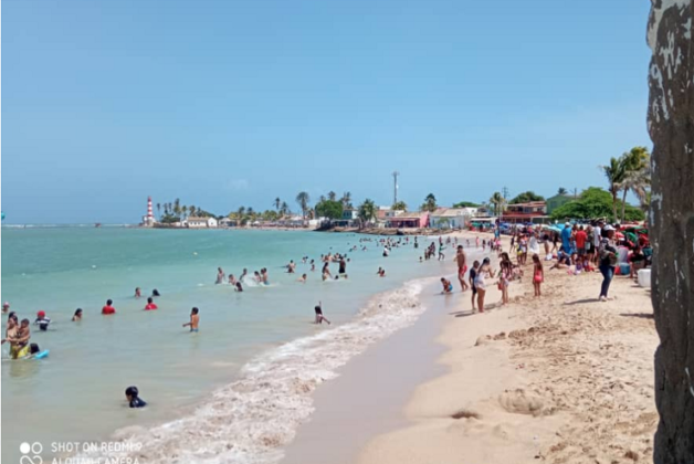 En El Municipio Falcón Propios Y Turistas Disfrutan De Sus Playas En Estos Carnavales Cactus24 2104
