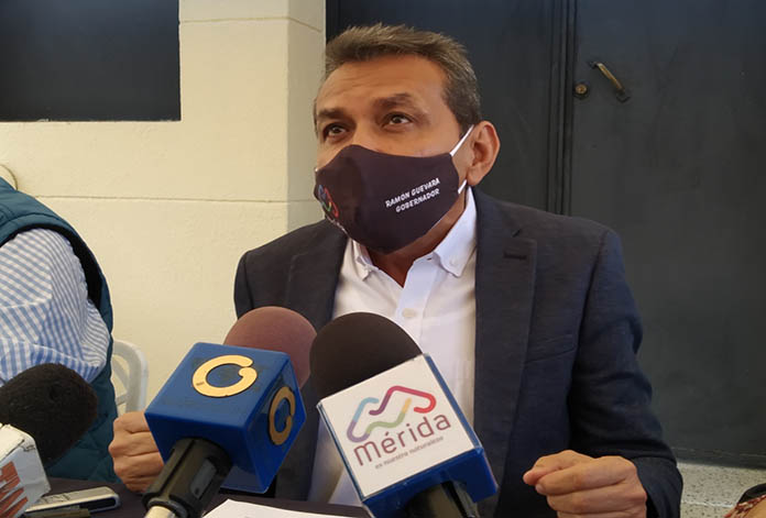 Gobernador de Mérida denuncia constantes apagones en la entidad
