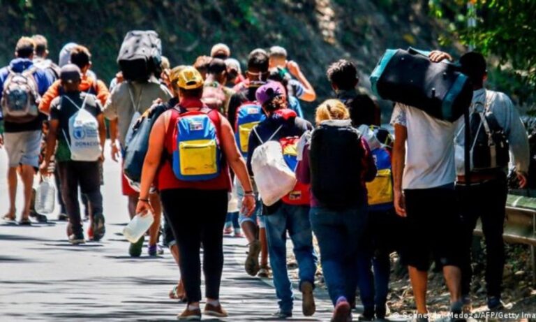 España analiza con ACNUR situación de refugiados en Venezuela