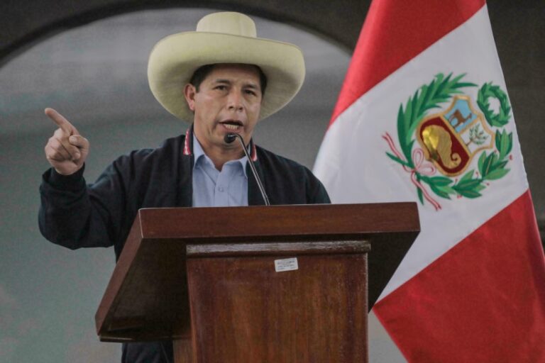 El Congreso de Perú rechaza el segundo intento de vacancia contra el presidente Pedro Castillo