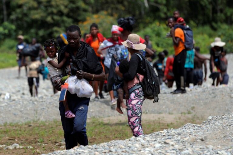 Más de 40 detenidos en Panamá y Costa Rica en una redada contra el tráfico de migrantes