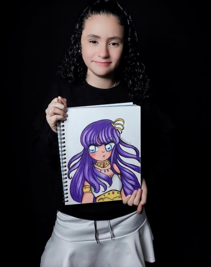 Con tan solo 14 años, la venezolana Luisana Soto triunfa como ilustradora en Panamá