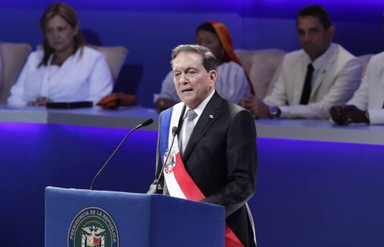 El presidente de Panamá pide unidad para impulsar la recuperación económica