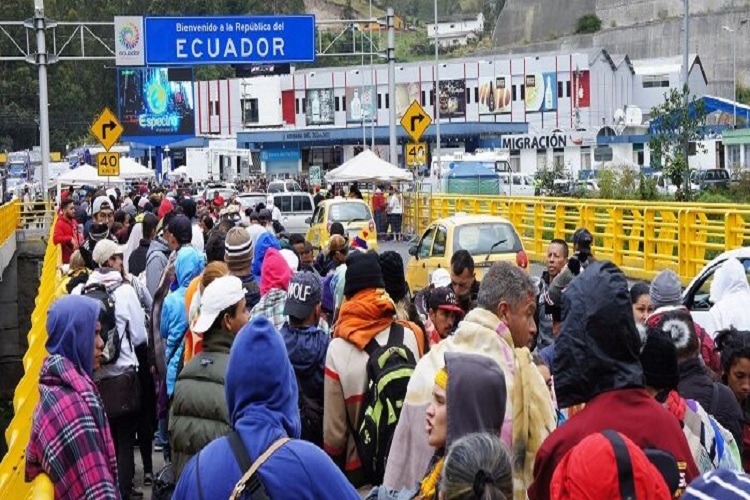 Ecuador anunciará plan de regularización de migrantes venezolanos en este enero
