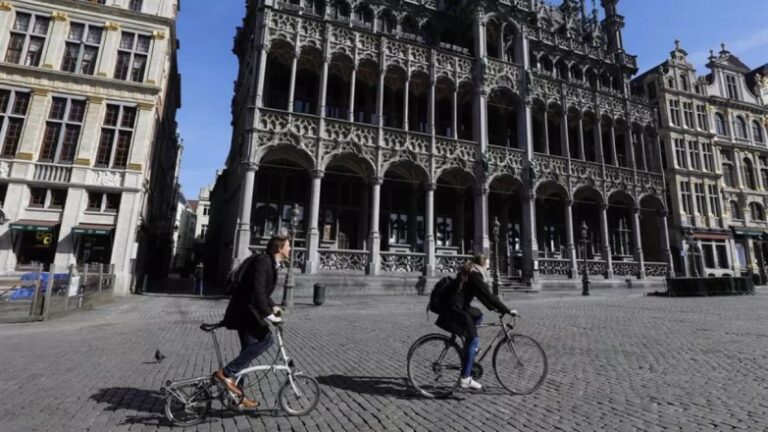 Bélgica aprueba la semana laboral de cuatro días sin pérdida de salario