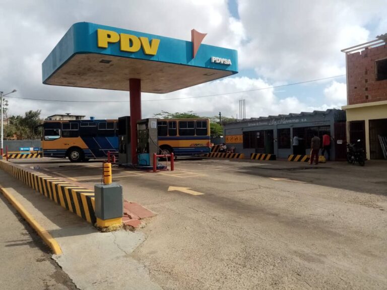IMTT gestiona surtidora de combustible para transportistas del municipio Falcón