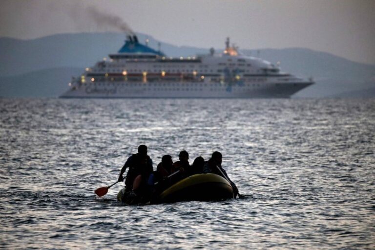 Más de 3.000 migrantes murieron en el mar en 2021 camino a Europa