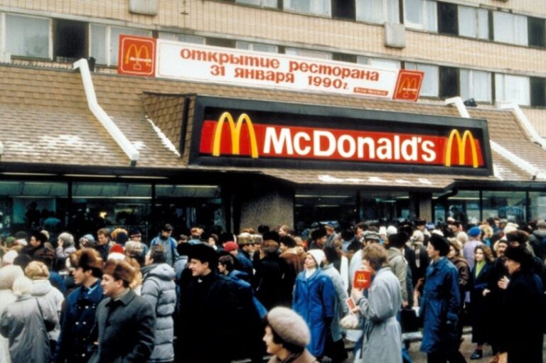 McDonald’s llega a un acuerdo para vender su negocio en Rusia