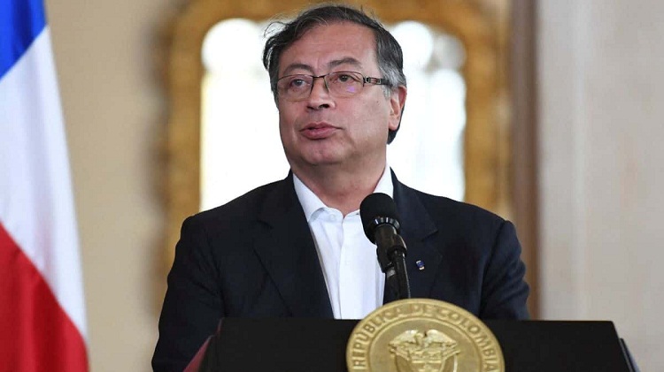 Petro plantea evaluar si Colombia debe decretar una emergencia económica
