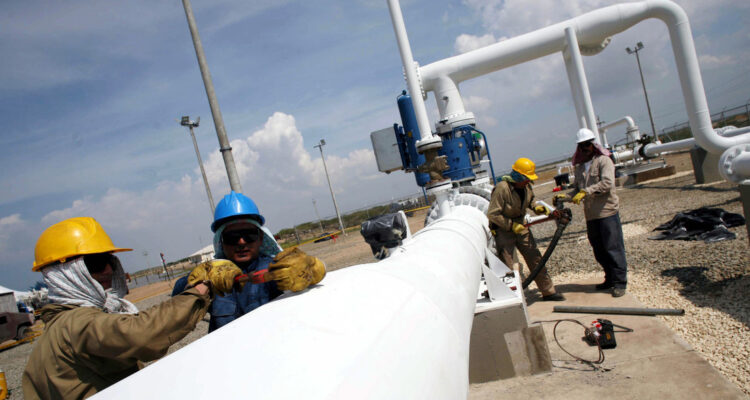 Venezuela podría aportar 350 millones de pies cúbicos de gas a Colombia