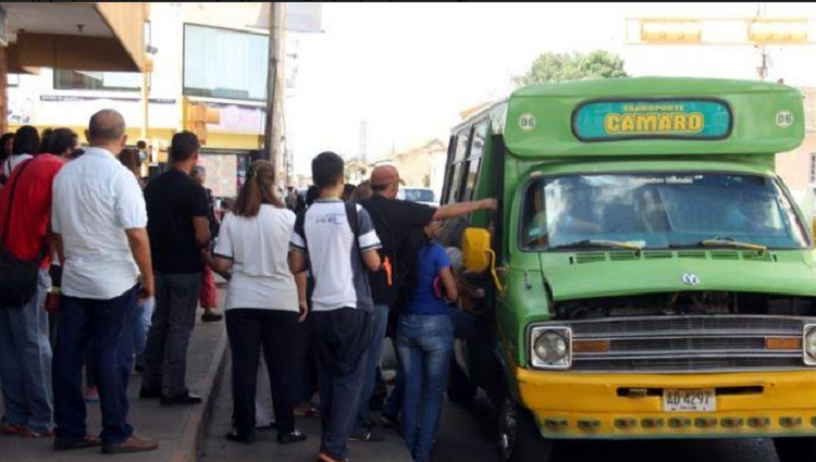 Transportistas de Coro aseguran que ya no aguantan una semana más con el pasaje a 1.50 Bolívares