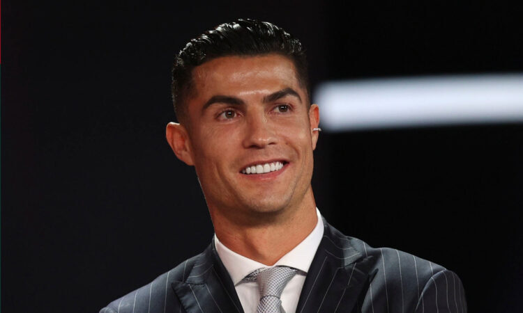 Cristiano Ronaldo recibió premio como máximo goleador de Portugal: «Mi camino aún no ha terminado»