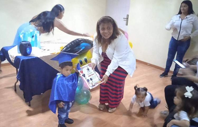 Promueven la importancia del control de niños sanos en Paraguaná