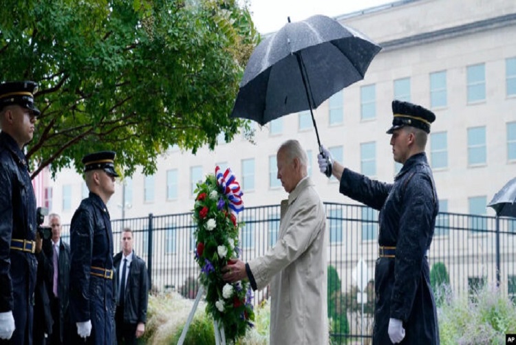 Biden rinde tributo a víctimas del 11-S desde el Pentágono