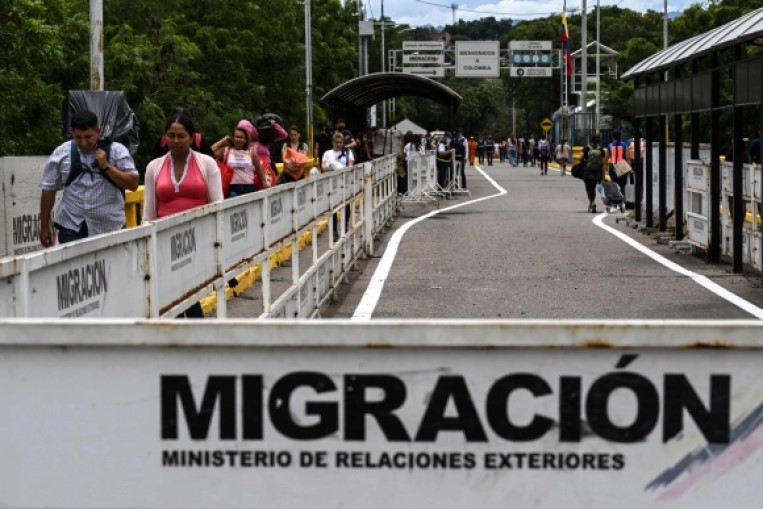 Colombia y Venezuela reabrieron su frontera común