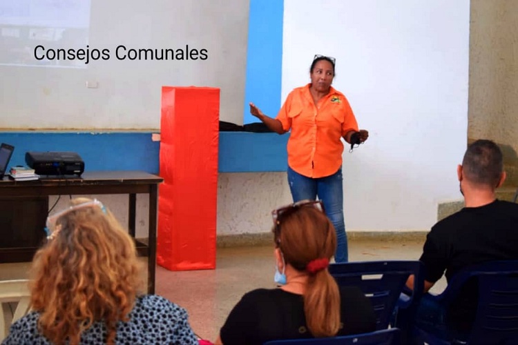Consejos comunales de Los Taques se forman en planificación social proactiva