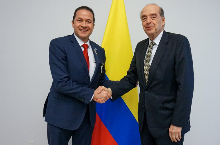 Cancilleres de Colombia y Venezuela se reunieron en Nueva York