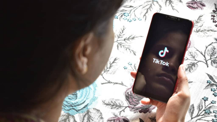 Reino Unido puede multar a TikTok con 29 millones de dólares por no proteger la privacidad de los niños