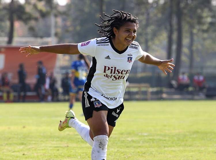 La venezolana Ysaura Viso lidera la tabla de goleadoras con 19 dianas en Chile