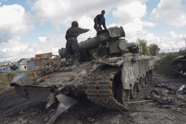 Ucrania reivindica nuevos avances militares y Rusia promete recuperar territorios perdidos
