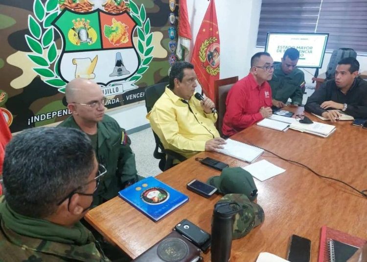 Gobernador de Trujillo declara emergencia por las lluvias a la localidad