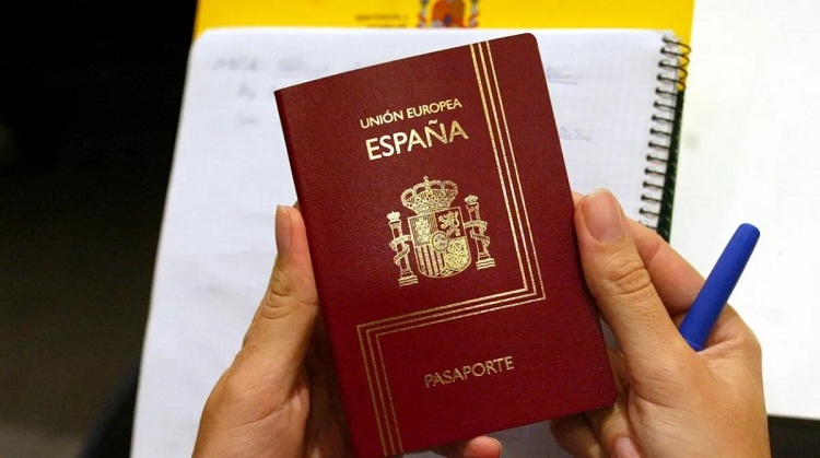 Ley de Nietos aprobada en España facilitará los trámites para quienes quieran sacar la ciudadanía