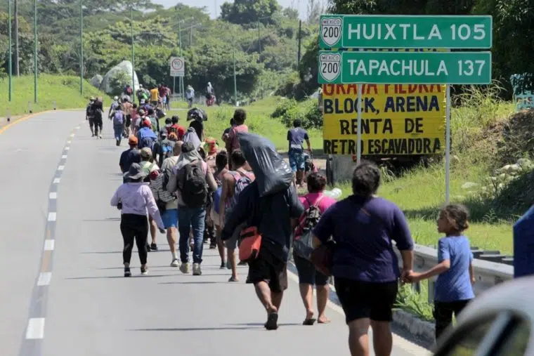Nueva caravana de venezolanos se dirige a Estados Unidos pese a las restricciones