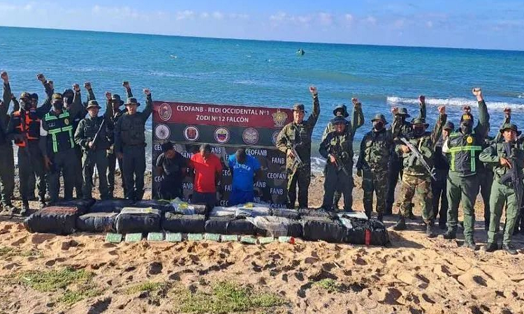 Por traficar 460 kilos de drogas detienen a tres hombres en el Cabo San Román