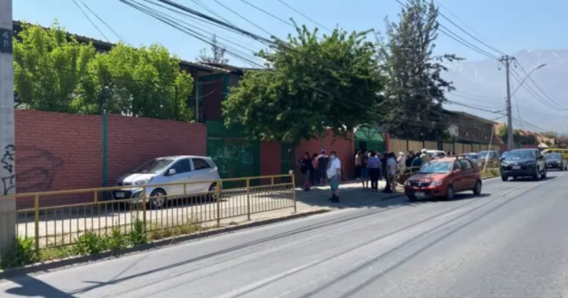 Venezolano detonó bomba de ruido en colegio de Chile y dejó estudiantes lesionados