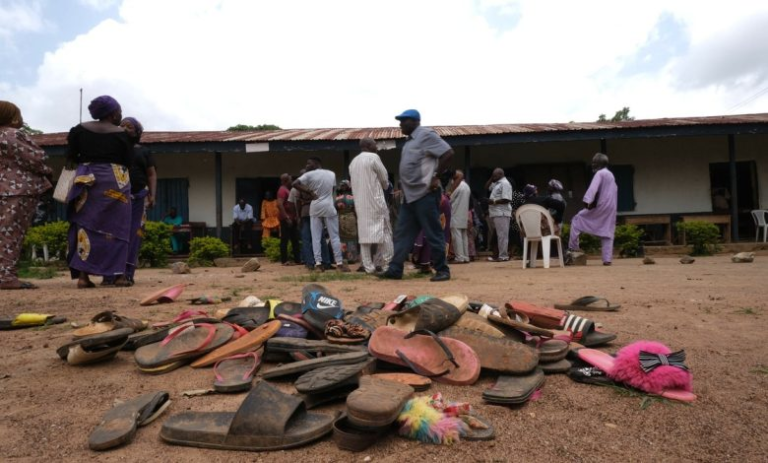 Grupo armado secuestró a 39 niños en Nigeria