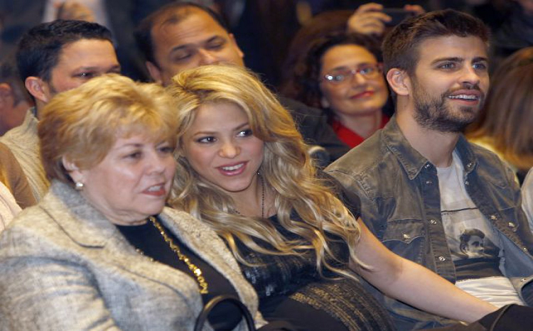 Madre de Shakira sobre Piqué: «Seguimos siendo familia»