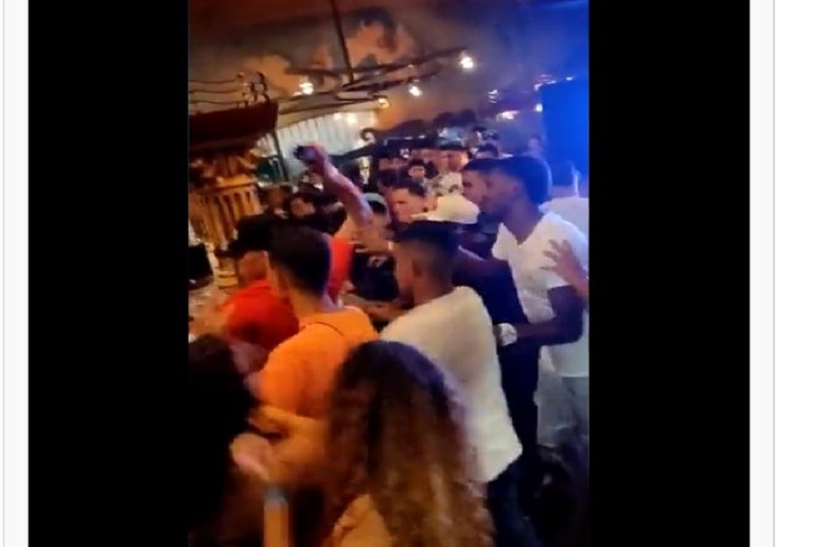 Video: Riña colectiva causó destrozos en restaurante en Miranda