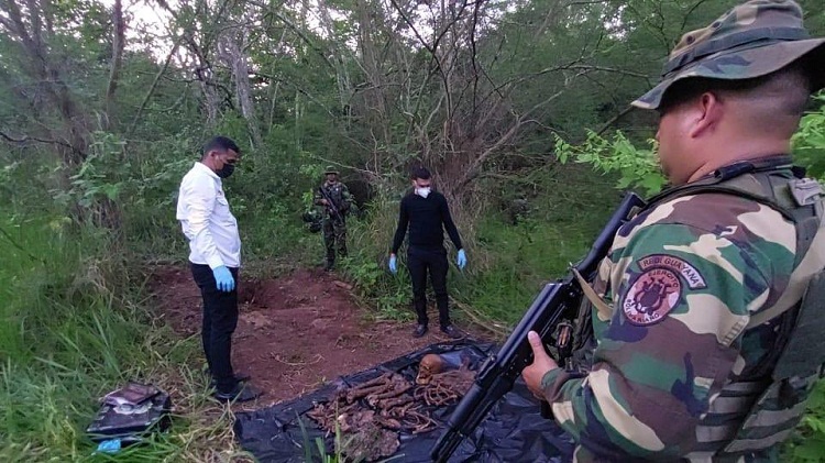 Hallan otra fosa con huesos humanos en una mina ilegal de Bolívar