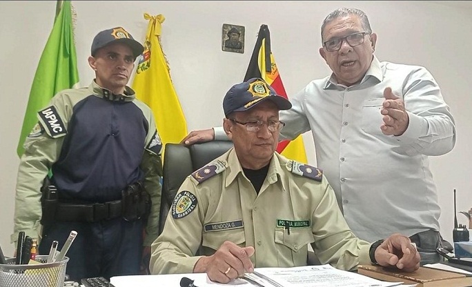 Cuatro funcionarios de Policarrizal suspendidos por violación de DDHH