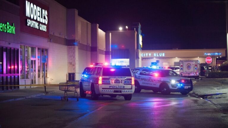 Varios muertos deja tiroteo en supermercado de EEUU