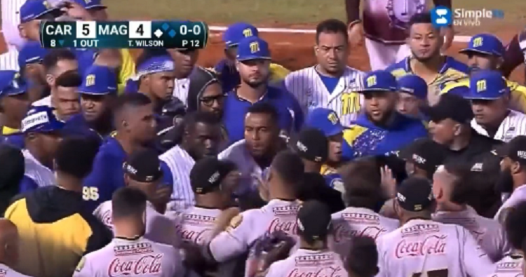 Par de trifulcas marcaron la jornada de este sábado en el béisbol venezolano