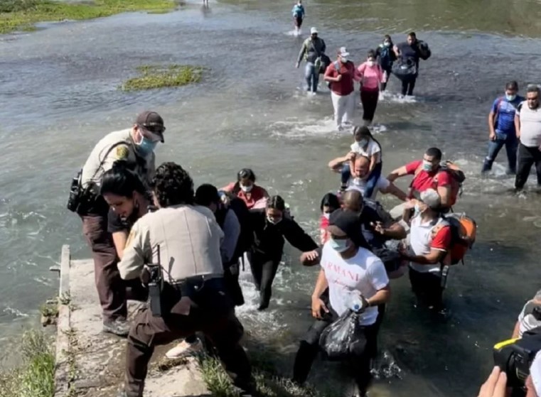 Los venezolanos de a pie sin opciones de asilo en Estados Unidos, según reportaje de DW