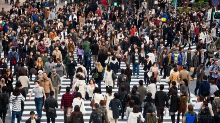 La población mundial llega a 8.000 millones de personas
