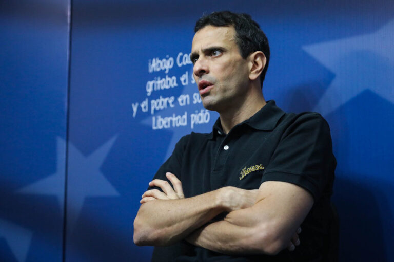 Capriles propone levantar las inhabilitaciones políticas