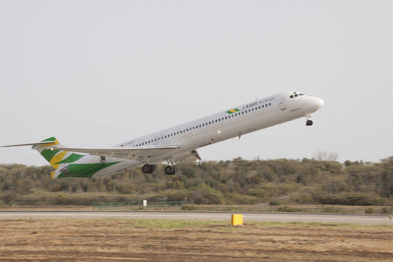 Conviasa, Laser y Avior recibieron autorización para volar hacia Colombia