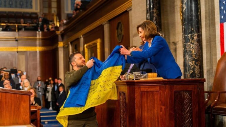 Zelenski dice ante el Congreso de EEUU que Ucrania «nunca se rendirá»