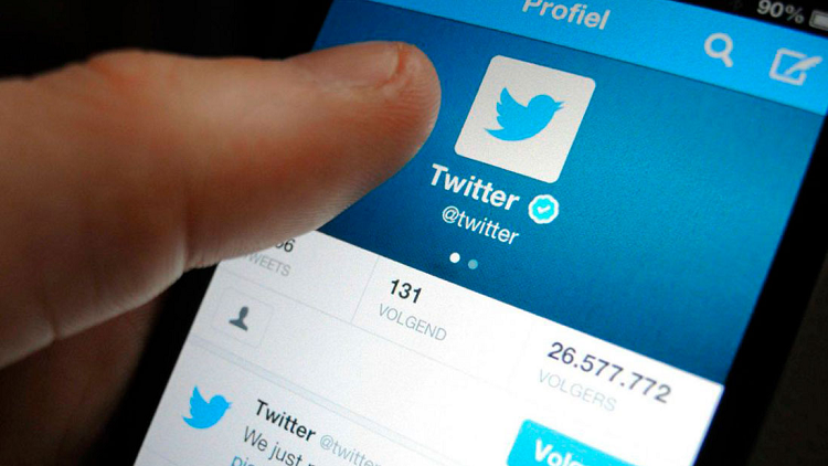 Twitter relanzará la suscripción con marca de verificación azul