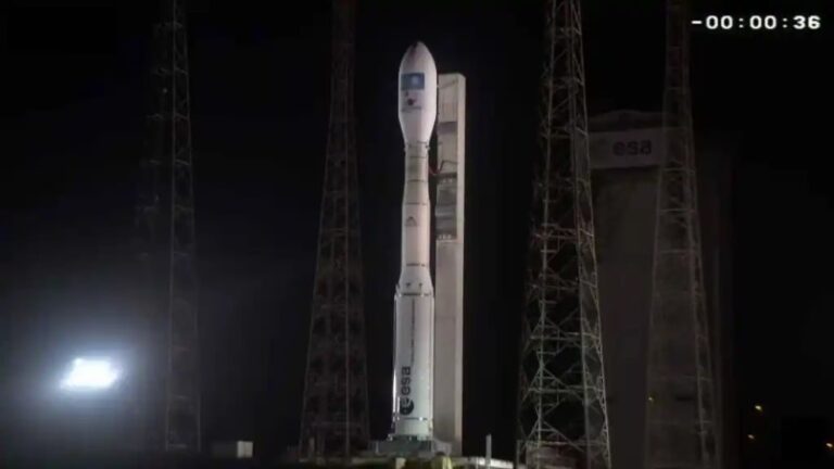Fracasa el primer vuelo comercial del cohete europeo Vega-C