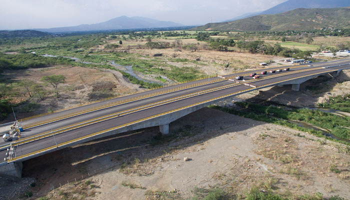 Cavecol : Apertura del puente de Tienditas mejorará transporte de carga entre Venezuela y Colombia