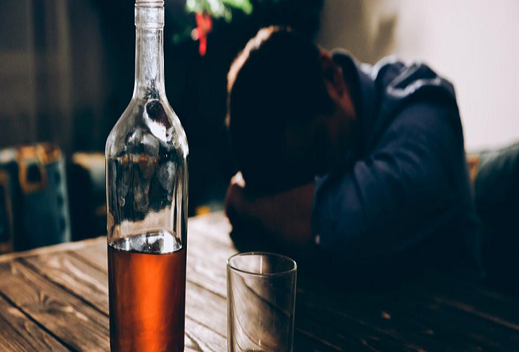 Joven murió tras sufrir fuerte intoxicación por consumo de alcohol